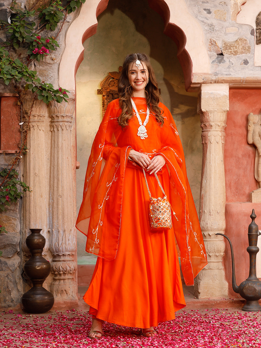 Conjunto de traje Anarkali naranja con Dupatta