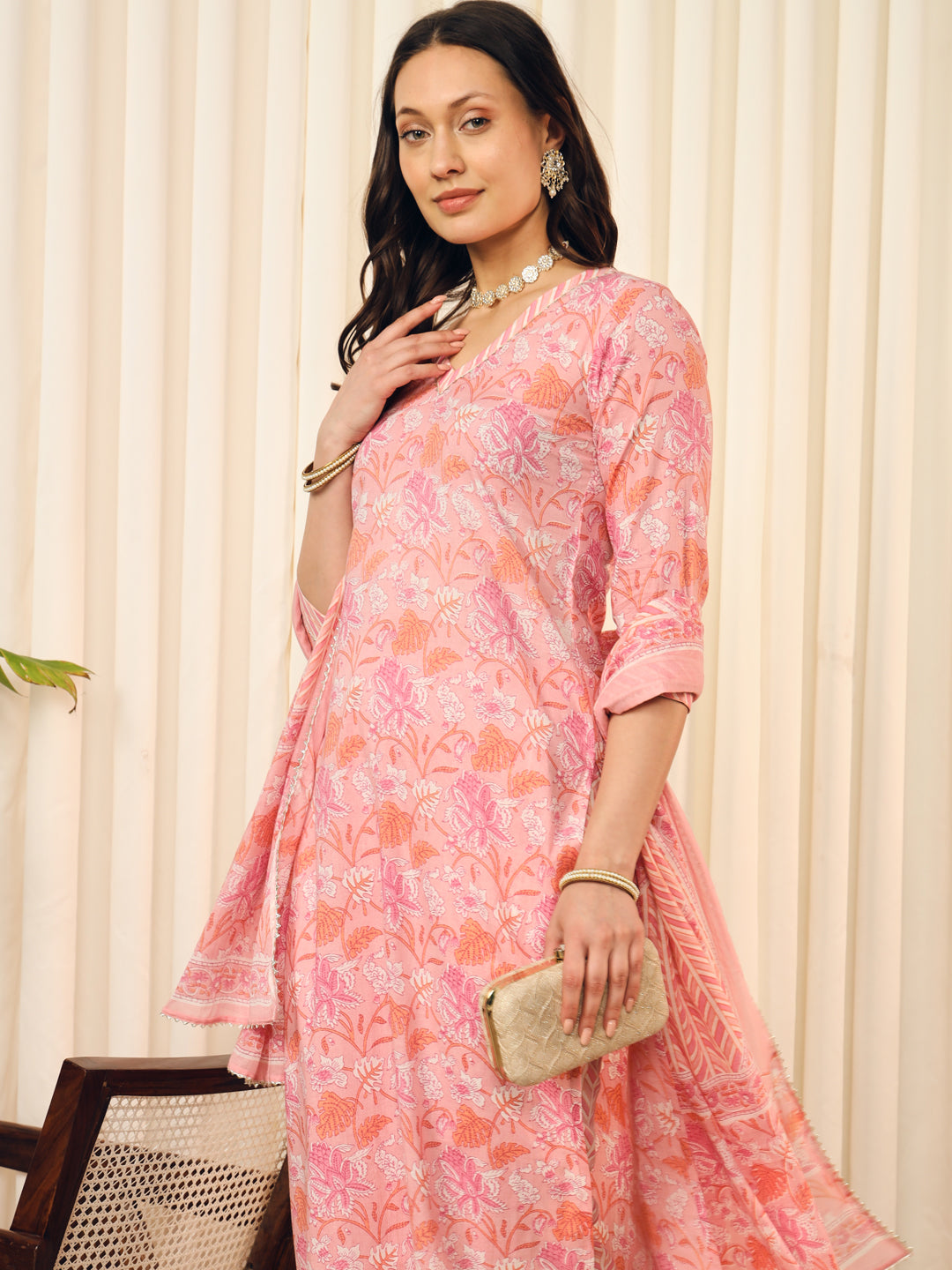 Get now Baby Pink Ethnic Floral Kurta Set